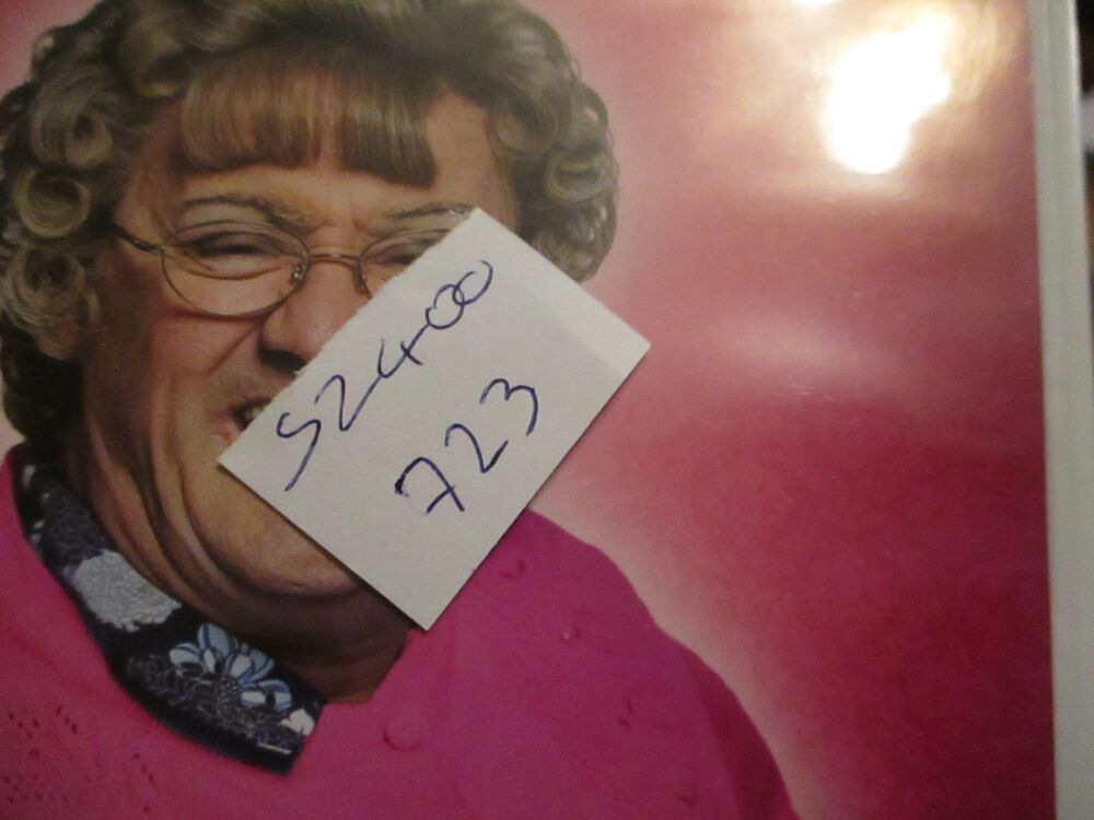 Mrs Browns Boys in Mammy's Tickled Pink & Mammys Gamble - DVD - LN Disc - VGC Case - Pal (S2400723)