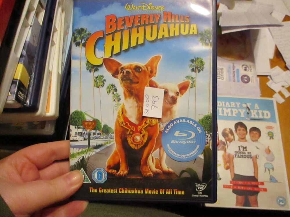 Disney's Beverly Hill Chihuahua - DVD- LN Disc - VGC Case - Pal (S2400793)