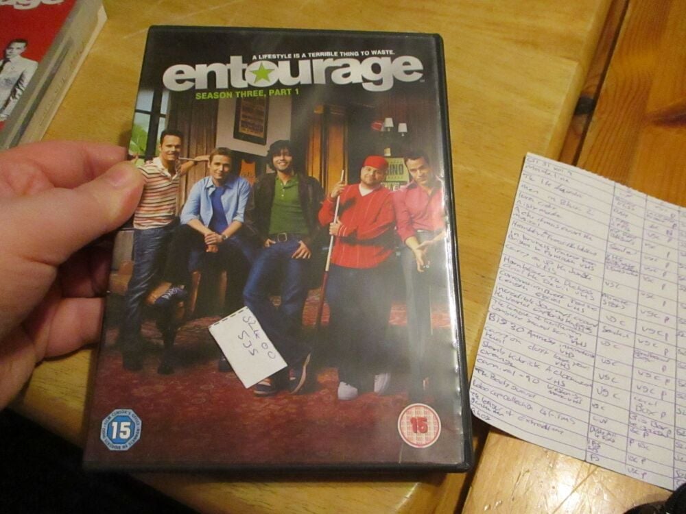 Entourage - The Complete Season 3 Part 1 - DVD - VLSS/FP Disc - VGC Case - Pal (S24005435)