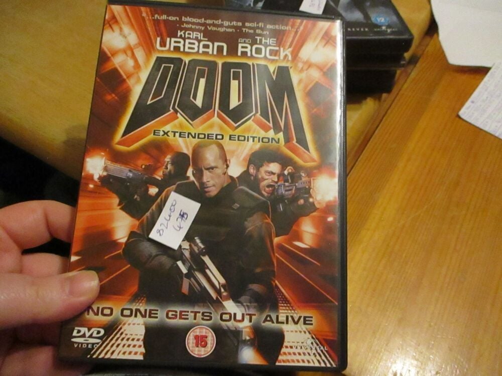 DOOM Extended Edition- DVD - Dusty/FP Disc - VGC Case - Pal (S2400475)