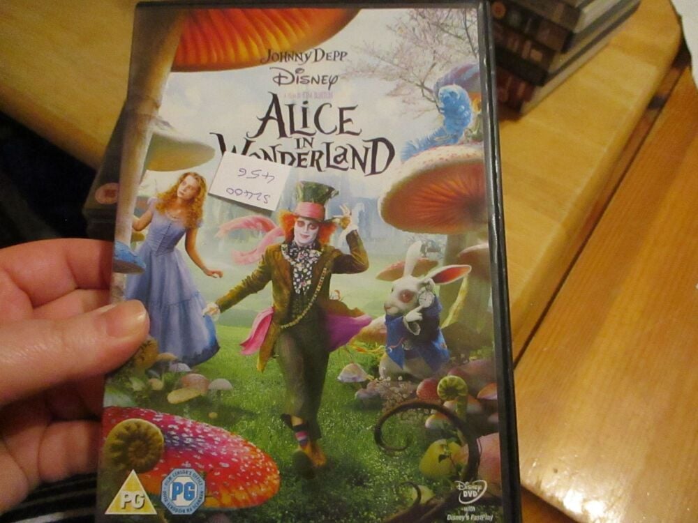 Alice In Wonderland - Johnny Depp - DVD - LN Disc - VGC Case - Pal (S2400456)