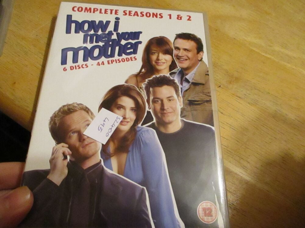 How I Met Your Mother  Complete Season 1 & 2 - DVD - LN Disc - VGC Case - Pal (S2400495)