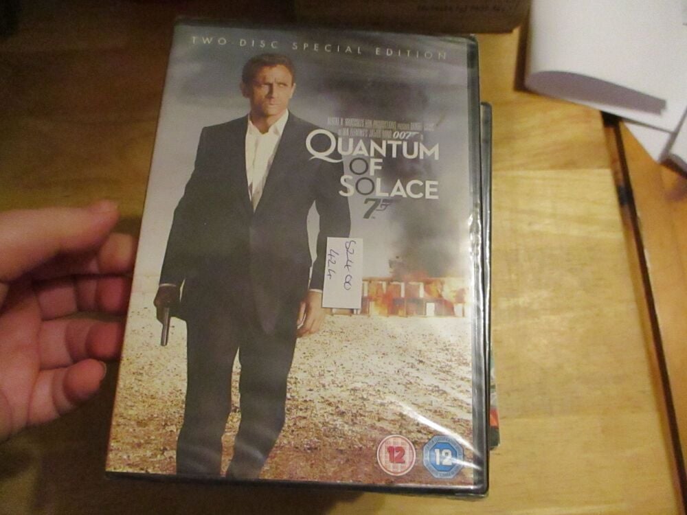 Quantum Of Solace - 2 Disc Special Edition - DVD - SEALED Disc - VGC Case - Pal (S2400424)