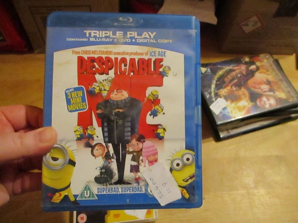 Despicable Me  - Bluray & DVD - FP/FS/LN Disc - VGC Case - Pal (S2400117)