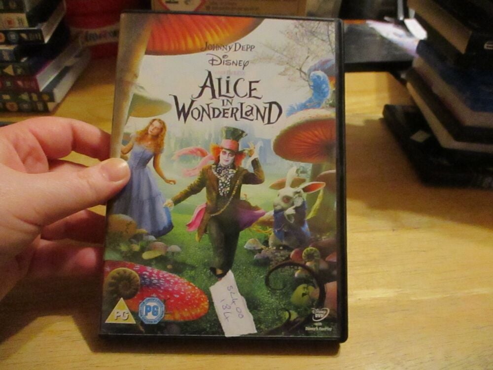 Disney's Alice In Wonderland Live Action - DVD - FP/FS Disc - VGC Case - Pal (S2400184)