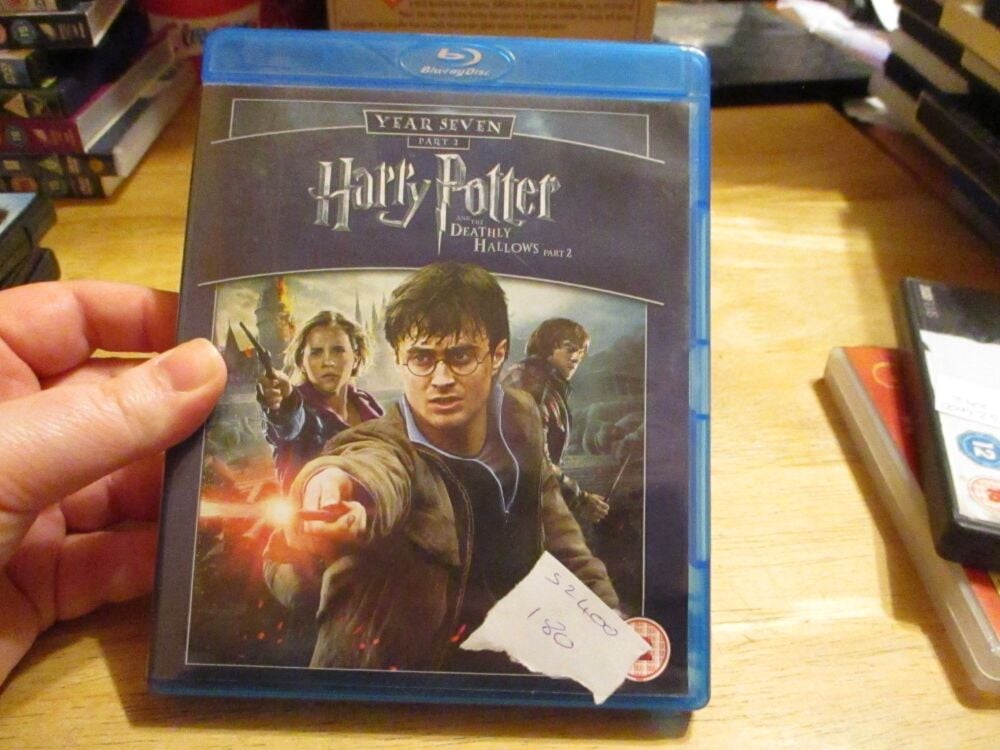 Harry Potter and the Deathly Hallows Part 2 - Bluray DVD - LN Disc - VGC Case - Pal (S2400180)