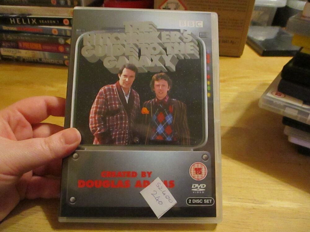 BBC The Hitchhiker's Guide To The Galaxy - 2 Disc Set - DVD - LN Disc - VGC Case - Pal (S2400240)