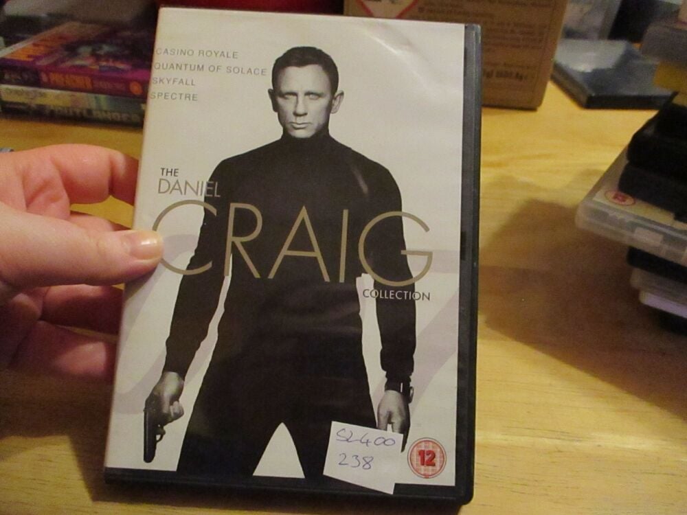 "Daniel Craig Collection" - Quantum Of Solace ONLY - DVD - LN Disc - VGC NOC Case - Pal (S2400238)