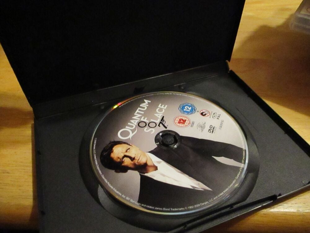 "Daniel Craig Collection" - Quantum Of Solace ONLY - DVD - LN Disc - VGC NOC Case - Pal (S2400238)