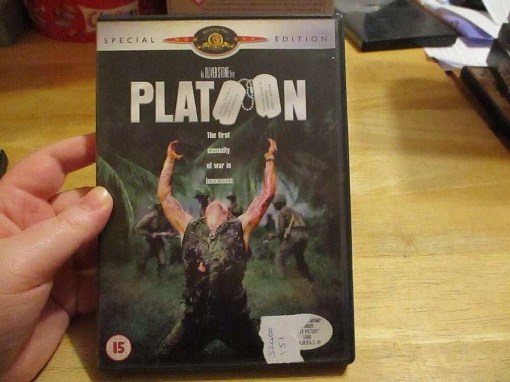 Platoon - Special Edition - DVD - LN Disc - VGC Case - Pal (S2400151)