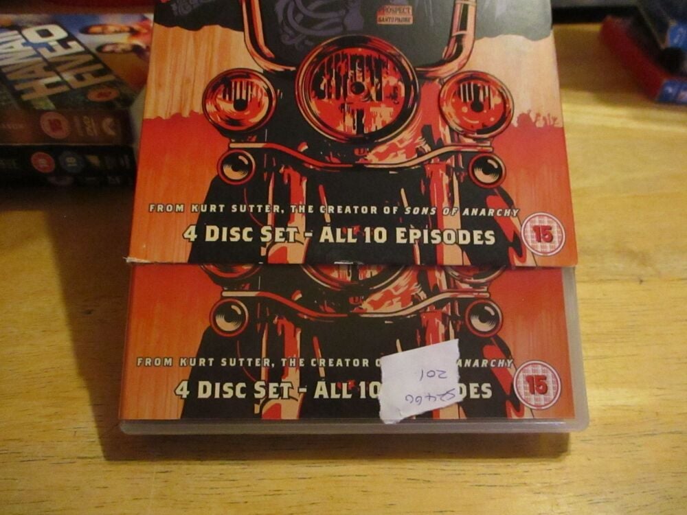 Mayans M.C - The Complete First Season - DVD - LN Disc - VGC Case - Pal (S2400201)