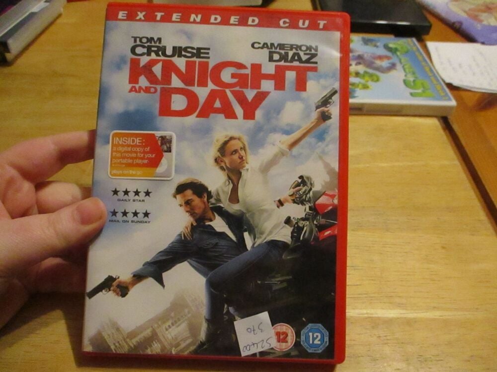 Knight And Day - Extended Cut -  DVD - FP Disc - VGC Case - Pal (S2400370)