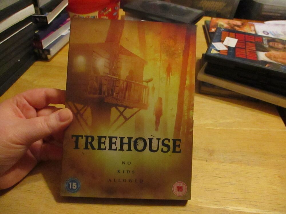 Treehouse  - DVD- LN Disc - VGC Case - Pal (S2400278)