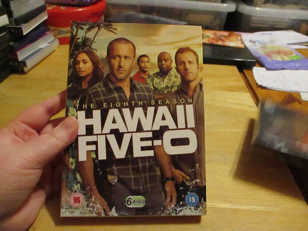 Hawaii Five-O - The Eighth Season - DVD- LN Disc - VGC Damaged Case - Pal (S2400257)