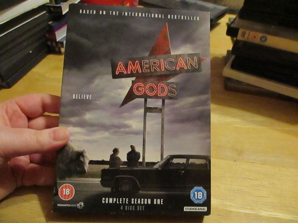 American Gods - Complete Season One - DVD - LN Disc - VGC Case - Pal (S2400220)