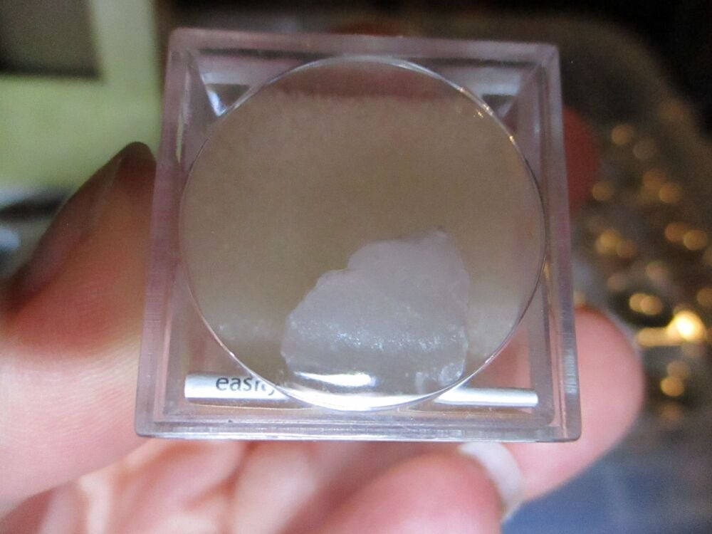 Alabaster Mineral/Gem Stone Fragment in Display Magnification Box