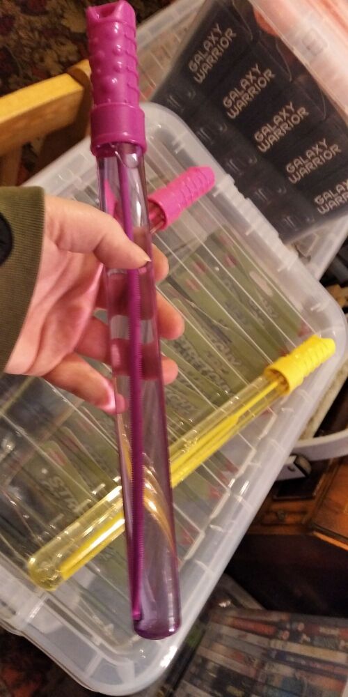 Purple Bubble Sword/Wand - 118ml - Bubble Solution Outdoor Fun - Hoot