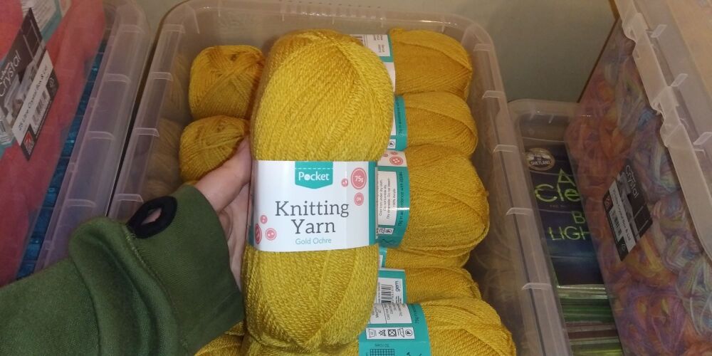 Gold Ochre Knitting Yarn 75g Skein - Pocket