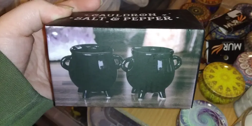 Cauldron Salt Pepper Shakers Spirit Of Equinox