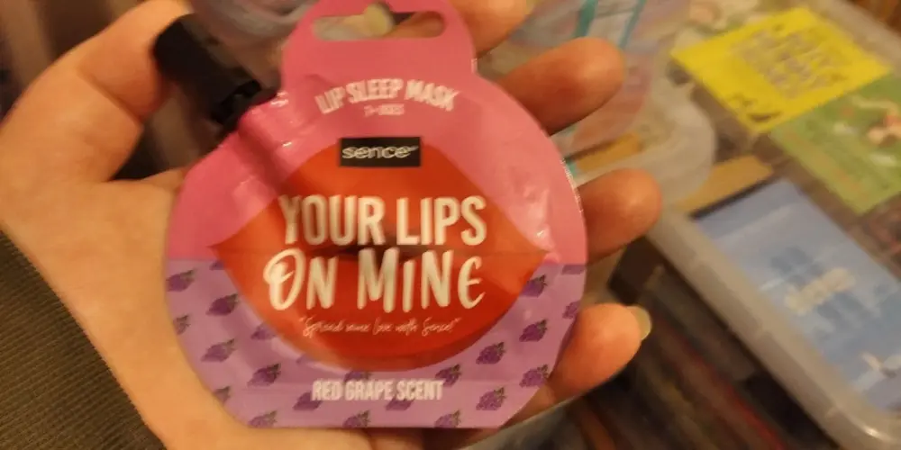 Lip Sleep Mask Your Lips Or Mine - Red Grape Scent