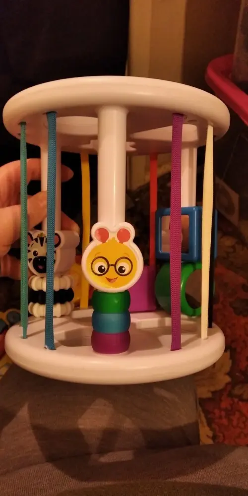 Kids2Inc shape sorter Fun Toy. Only 1 Cube. Still Lots Of Fun. Beads Attached