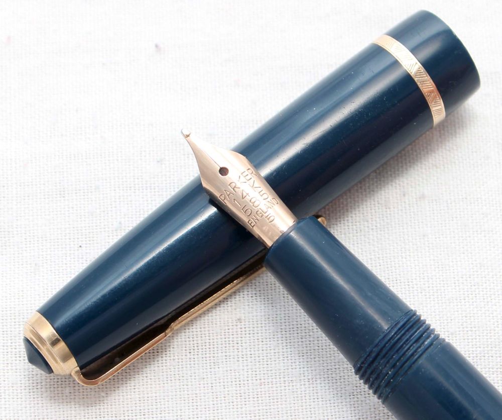 No.7350. Parker Duofold Slimfold in Blue, c1965. Smooth Medium FIVE STAR Ni