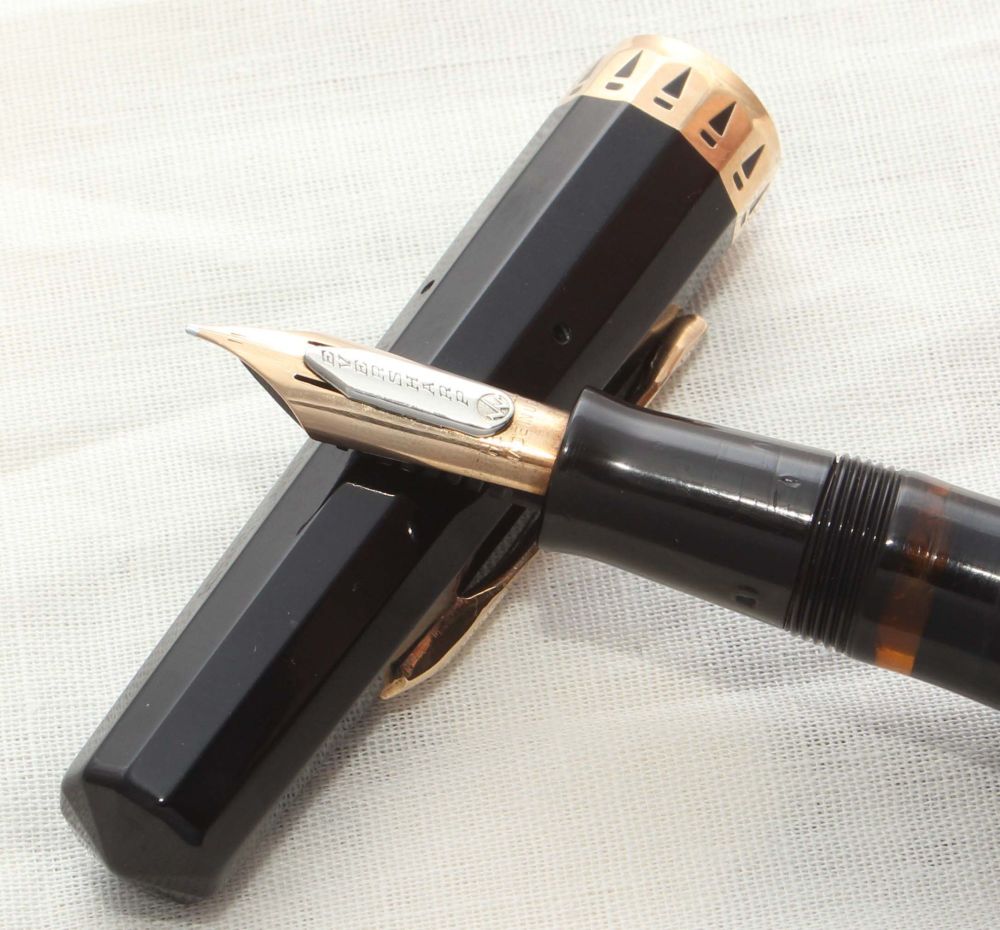 8625 Wahl Eversharp Doric Fountain Pen in black celluloid. Medium Flex Nib.