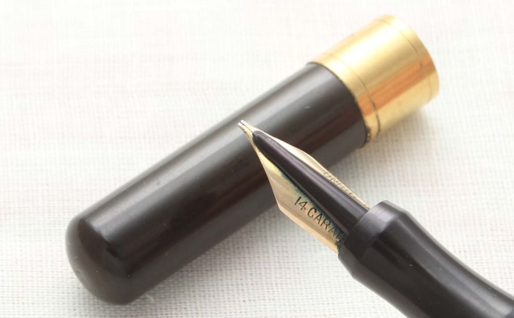 8886 Onoto 6000 series Pen in Black Chased Hard Rubber. Superb Fine Flex FI