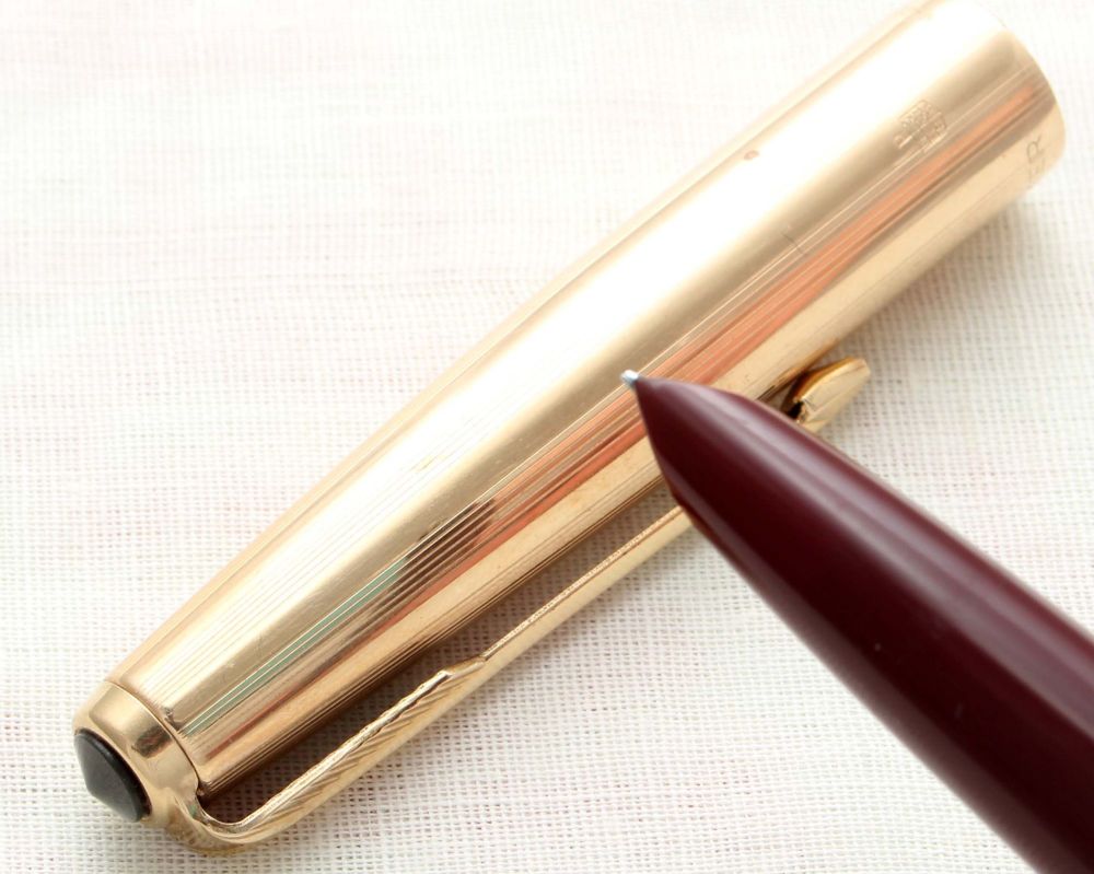 8890. Parker 51 Aerometric in Burgundy with a Rolled Gold Cap, Smooth Extra