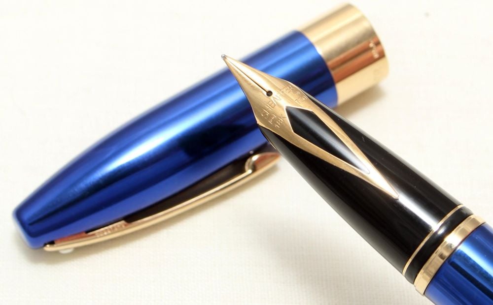 9023 Sheaffer Legacy Fountain Pen in Cobalt Blue, Smooth Medium FIVE STAR N