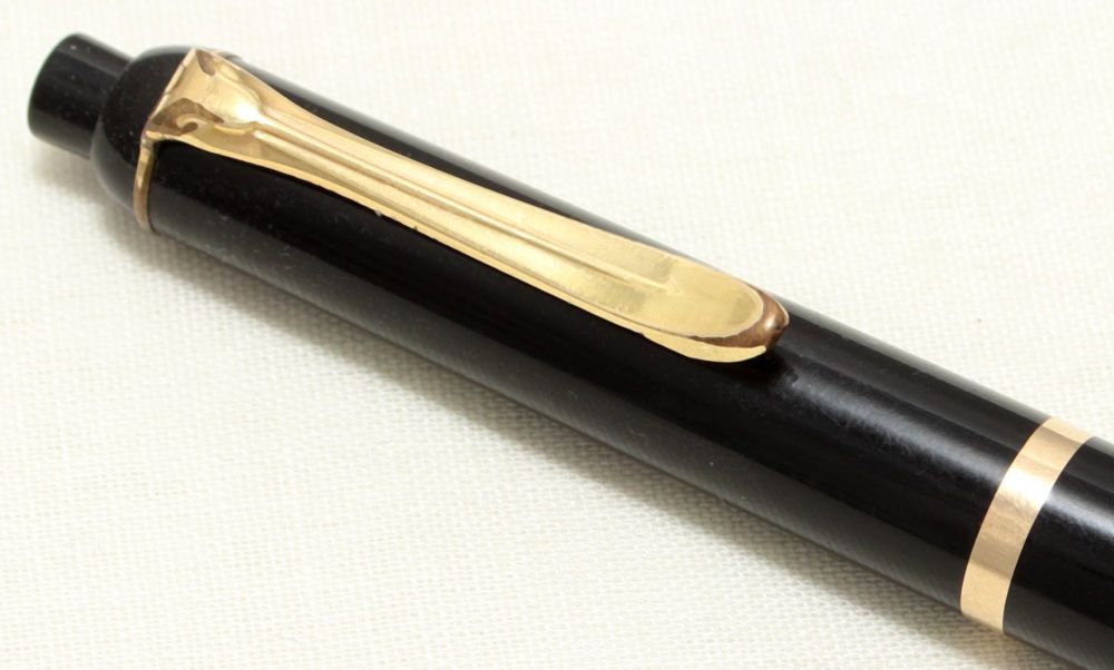 9053 Gunther Wagner Pelikan Propelling Pencil in Black.