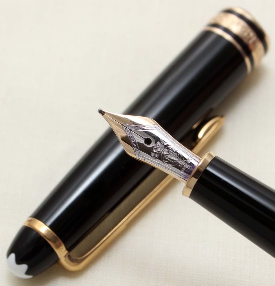 9168 Montblanc Classique Pix Fountain Pen in Classic Black. Medium FIVE STA