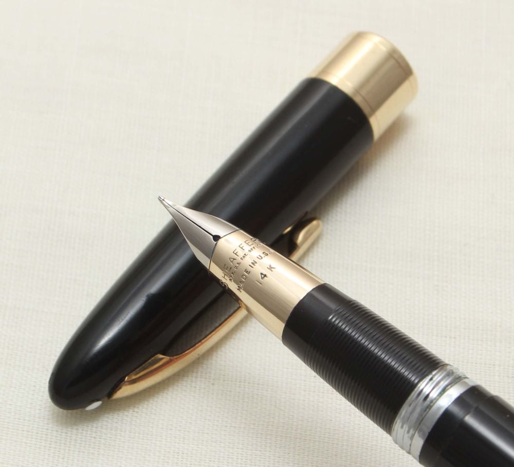 9303 Sheaffer Valiant Snorkel Fountain Pen in Black, c1952, Smooth Fine FIV