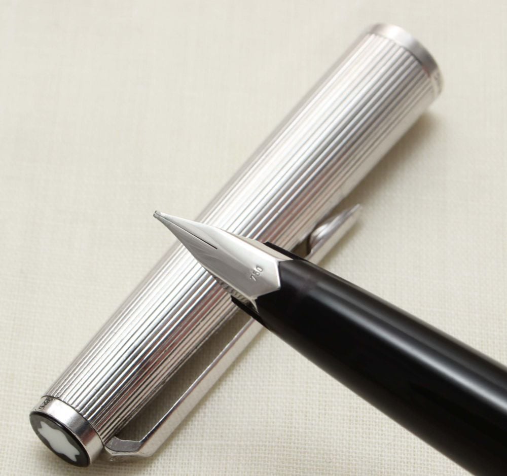 9331 Rare Montblanc Meisterstuck 1266 Sterling Silver Fountain Pen, Fine It