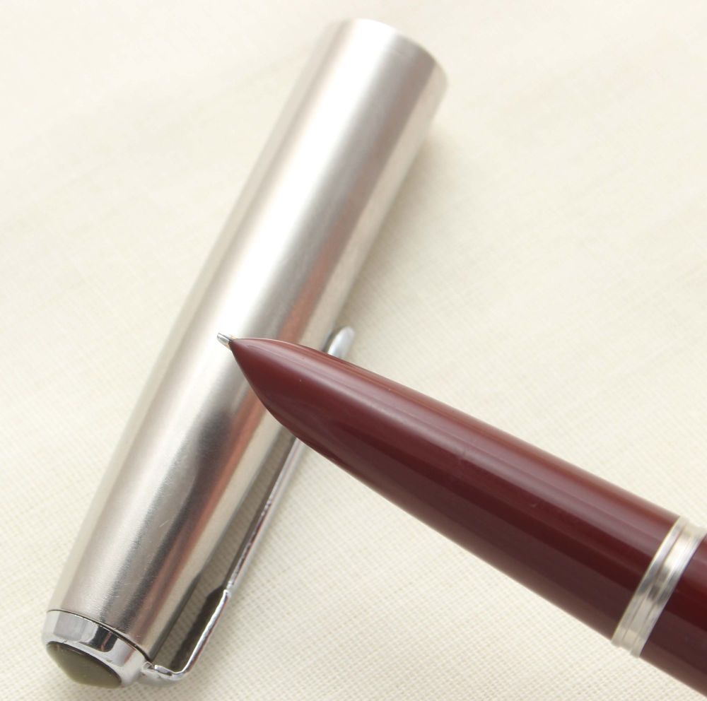 9451. Parker 51 Aerometric in Burgundy with a Lustraloy Cap, Smooth Medium 