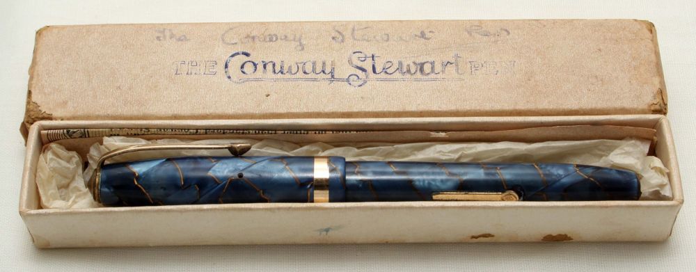 9534 Conway Stewart No.84 in Gold Veined Blue Marble. Medium Italic FIVE ST