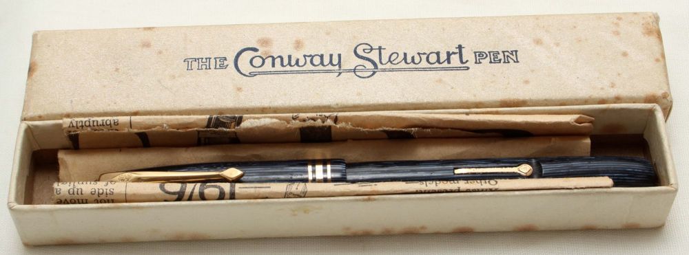 9535 Conway Stewart No.36 Fountain Pen in Lined Blue Marble, Superb Medium 