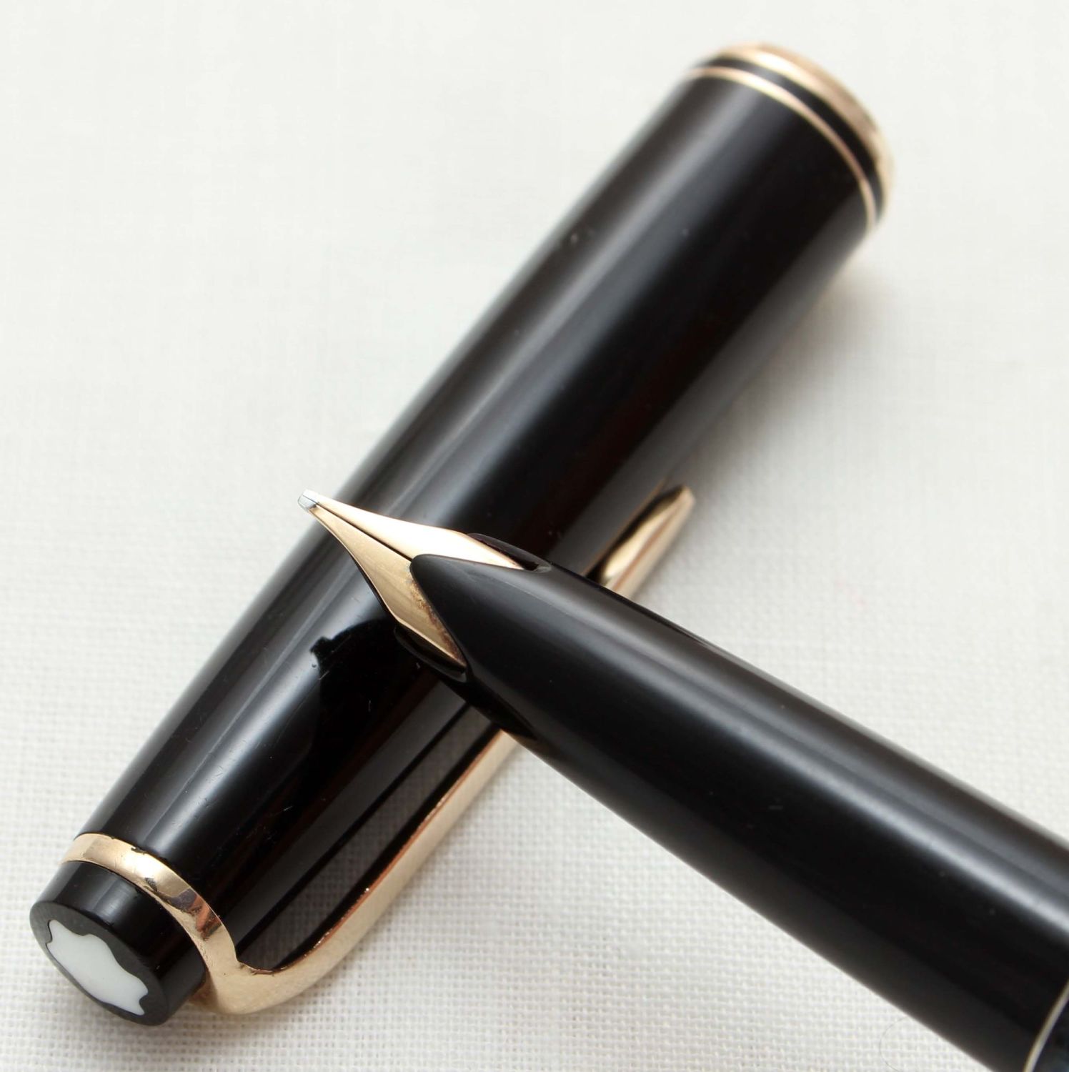 Montblanc 22 store