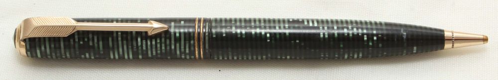 9681 Parker Vacumatic Propelling Pencil in Emerald Pearl. c1940.
