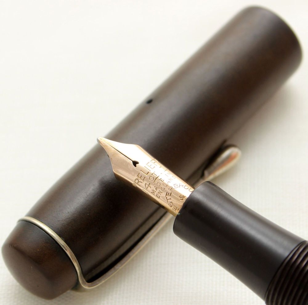9726 Esterbrook Relief No.2-L Fountain Pen (Made by Conway Stewart). Medium