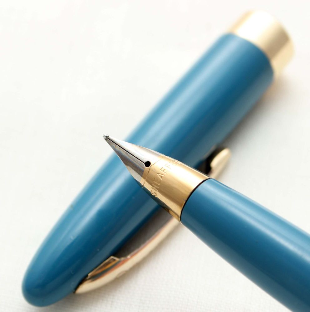 9794 Sheaffer Saratoga Snorkel Filling Fountain Pen in Blue, c1955, Smooth 