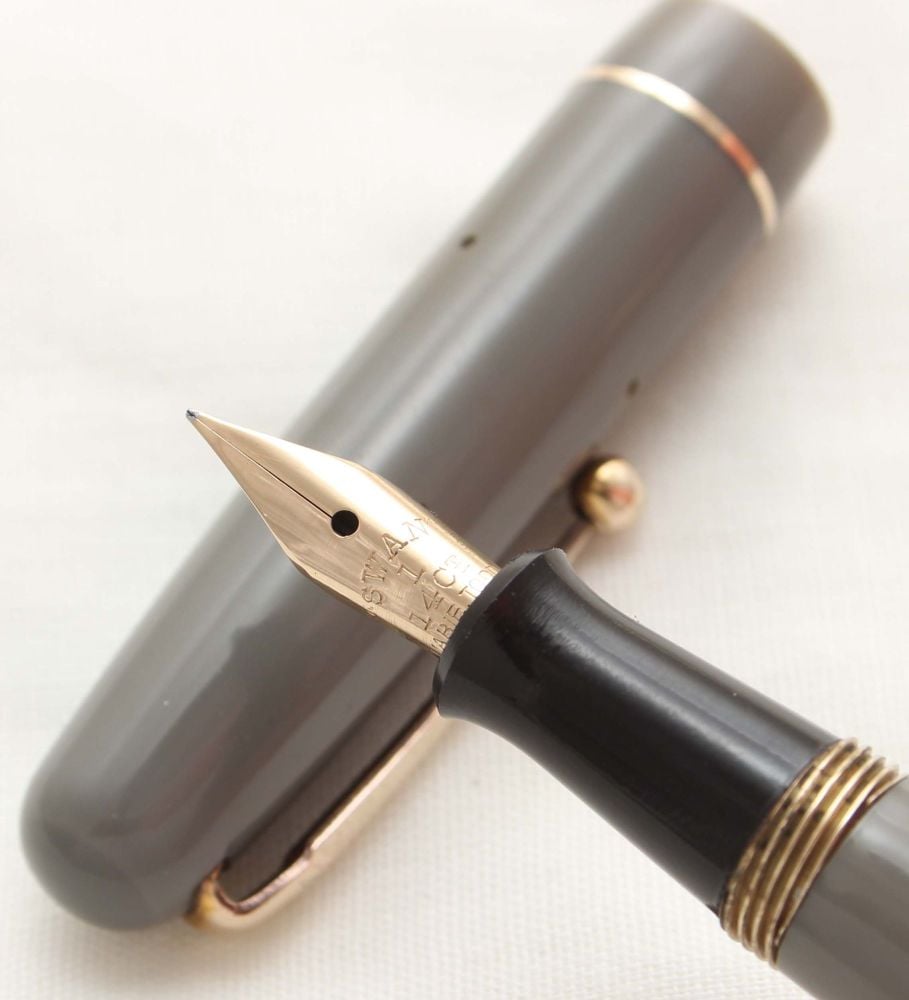 9962 Swan (Mabie Todd) Self Filler 3130 Fountain Pen in Grey with Gold Trim