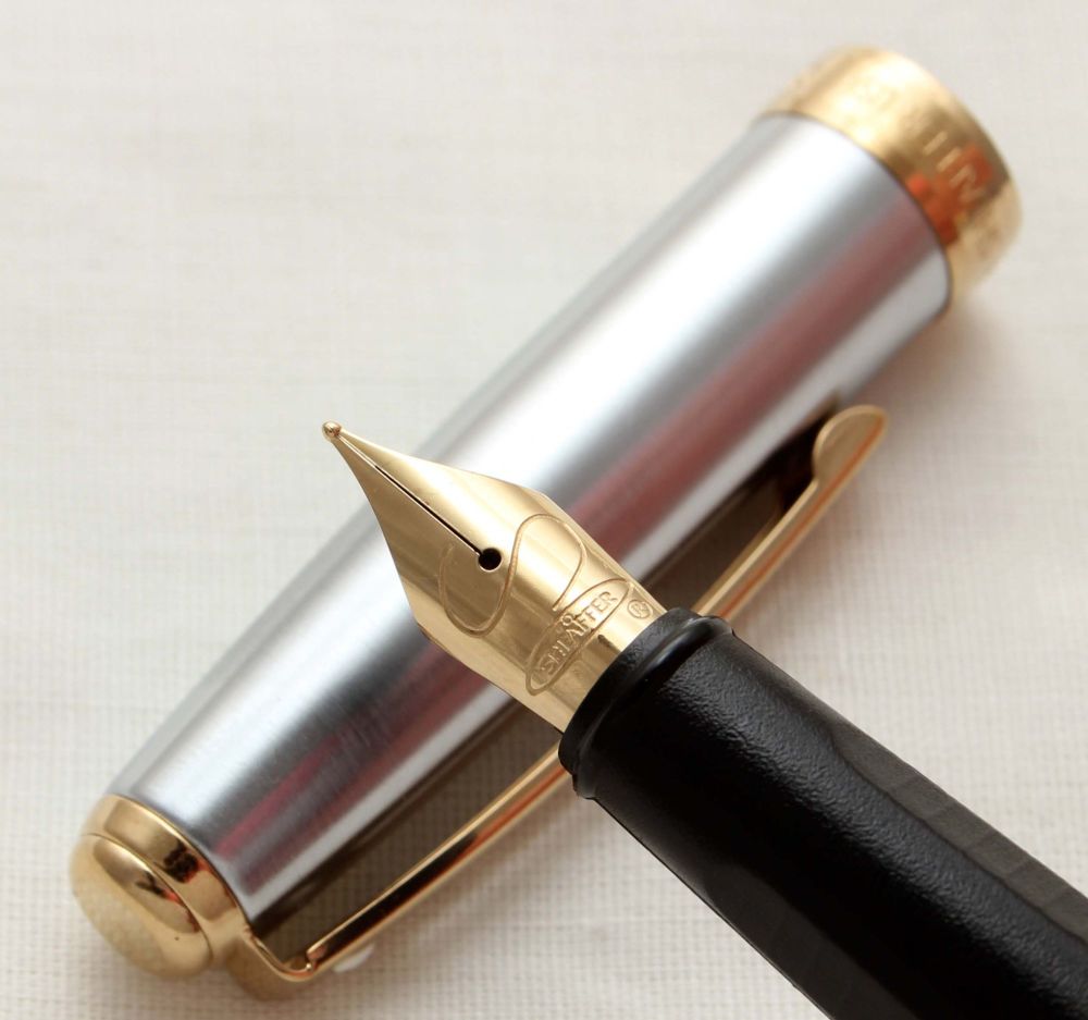 9980 Sheaffer Prelude in Brushed Steel with Gold Trim. Smooth Fine Nib.