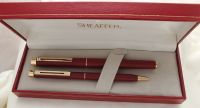 3049 Sheaffer Targa Fountain Pen and Ball Pen Set in Matte Burgundy. Extra Fine FIVE STAR nib. Mint and Boxed.