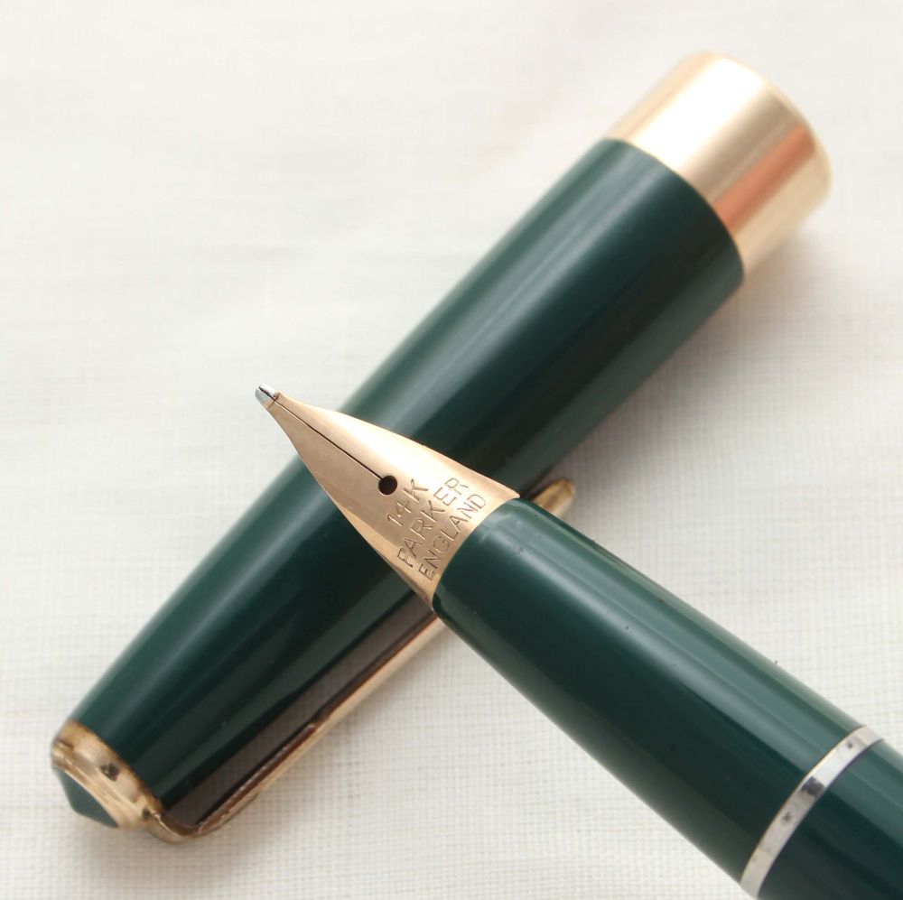 3087 Parker '17 Super' Duofold Fountain Pen in Green, c1965, Broad FIVE STA