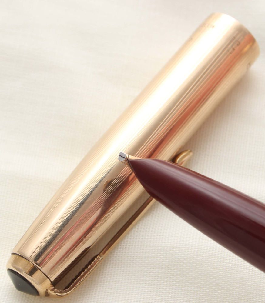3110 Parker 51 Aerometric in Burgundy with a Rolled Gold Cap. Stunning Doub