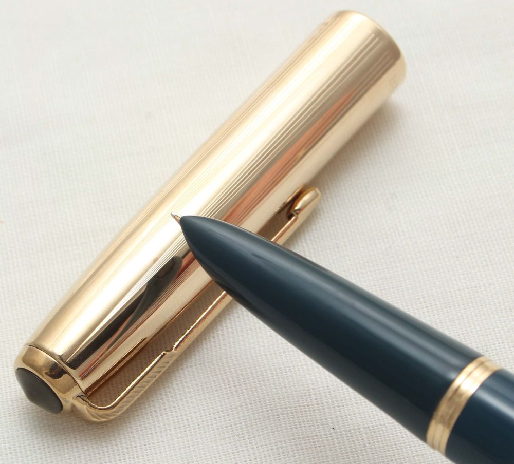 3146 Parker 51 Aerometric in Teal Blue with a Rolled Gold Cap. Smooth Fine 