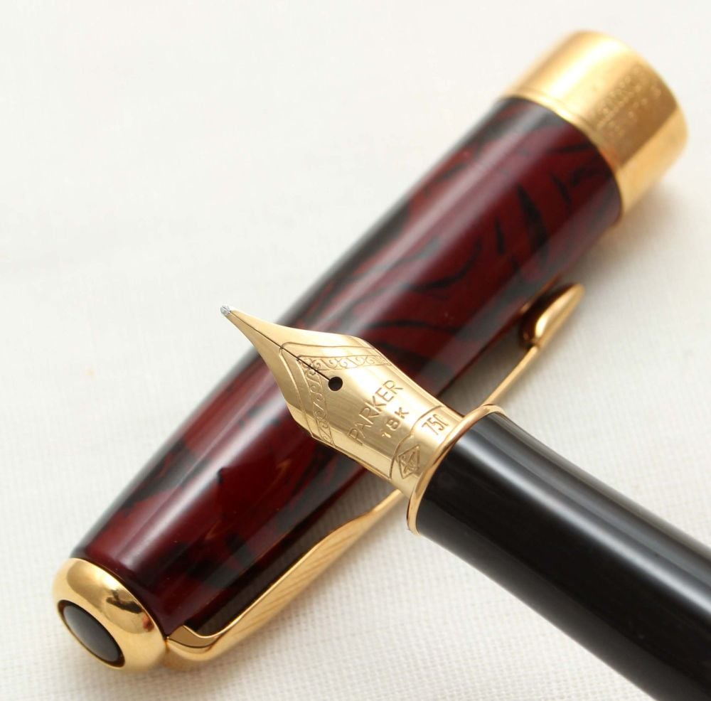 3150 Parker Sonnet Fountain Pen in Premier Red Laque. 18ct Medium FIVE STAR