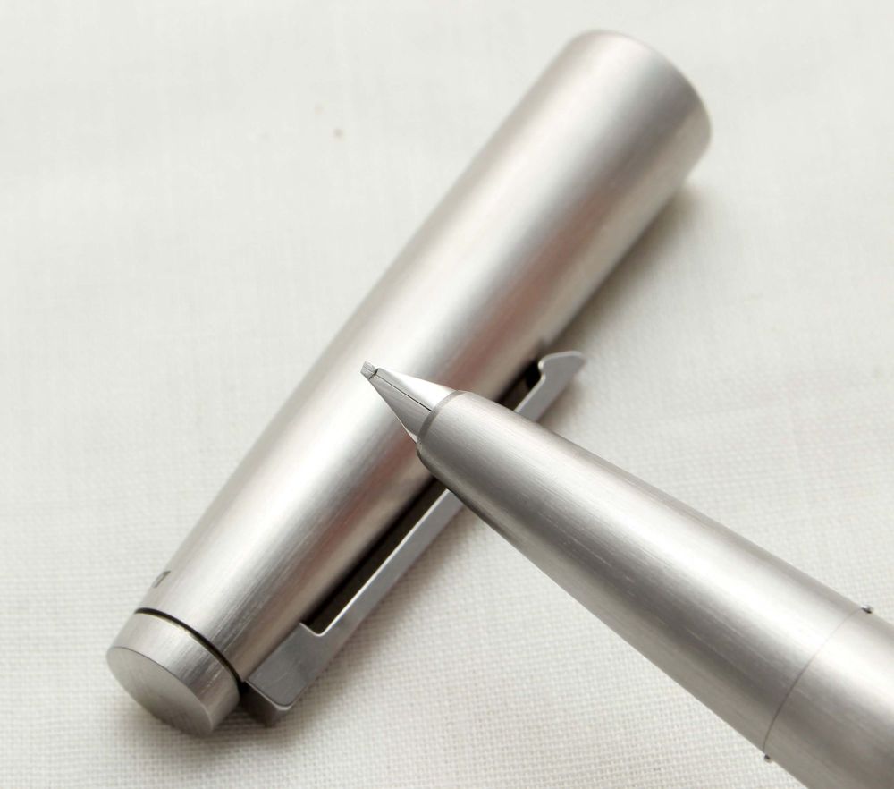 9901 Lamy 2000 Fountain Pen finished in Brushed Stainless Steel. Smooth Med