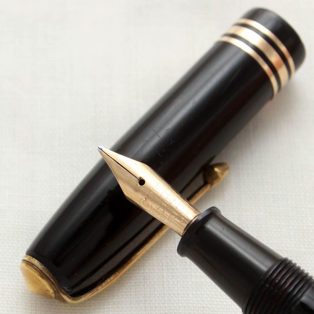 3186 Conway Stewart No.36 Fountain Pen in Classic Black, Superb Medium FIVE